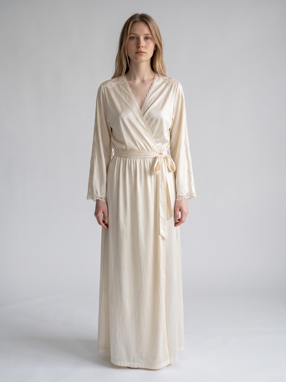 Vintage Made in USA VASSARETTE Cream Long Satin Wrap Robe with Lace Trim. Large